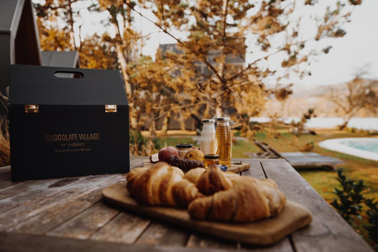 Luxury glamping Chocolate village Marburgo Esterno foto