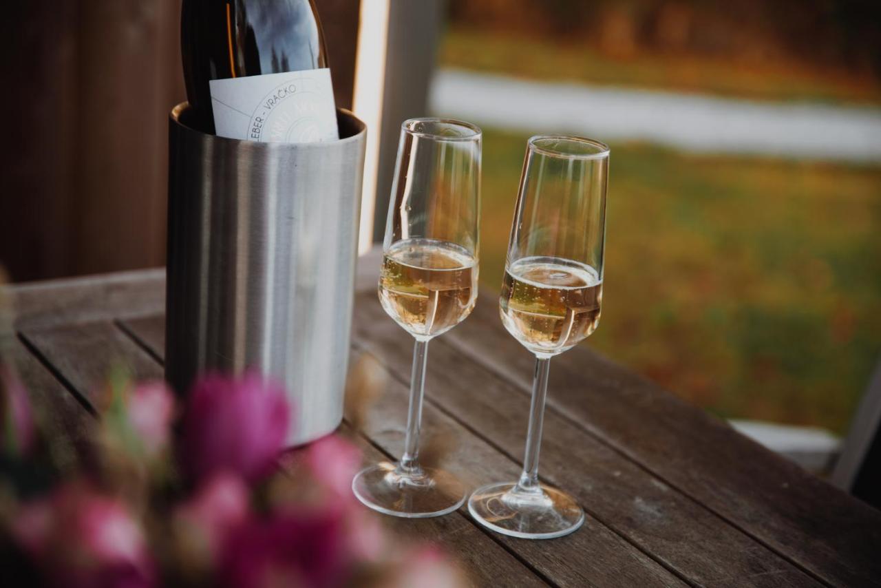 Luxury glamping Chocolate village Marburgo Esterno foto