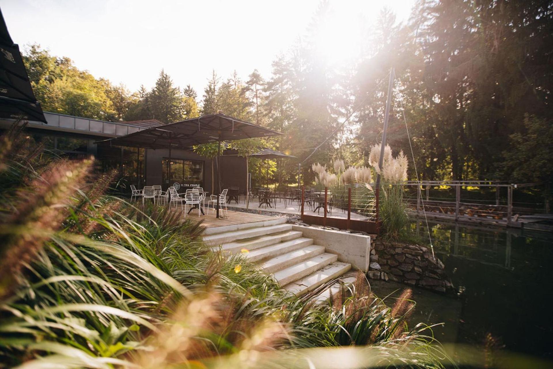 Luxury glamping Chocolate village Marburgo Esterno foto